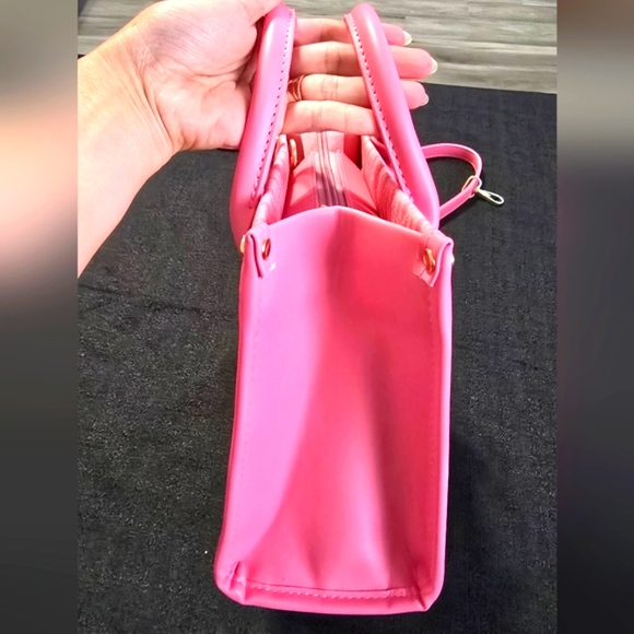 Michael Kors Pink Women's Bag - Picture 5 of 13